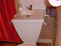 WiCi Mini kleines Waschbecken für WC an Ablageplatte - Herr M (Frankreich - 01) - 1 auf 3